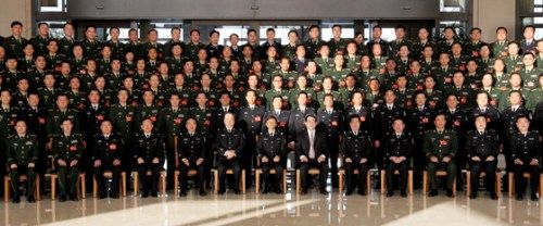 12月28日，全国公安警卫基层基础建设会议在北京召开。国务委员、公安部部长孟建柱亲切会见与会代表。