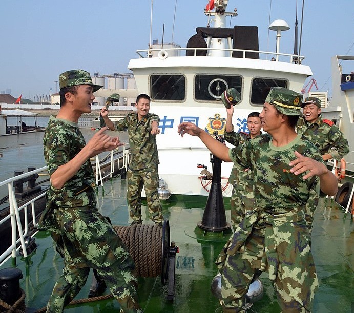 江苏海警跳舞减压