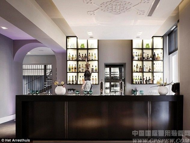 荷兰监狱酒店