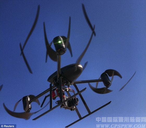 美警方使用高科技无人机