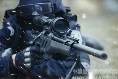 中国高精度狙击步枪可精确命中百米外启爆线