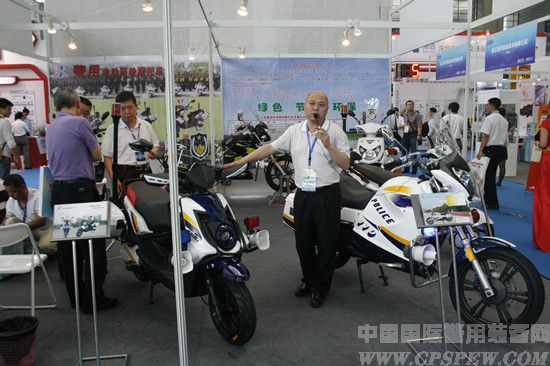 “警用大功率锂电池电动摩托车”首登深圳智能交通展