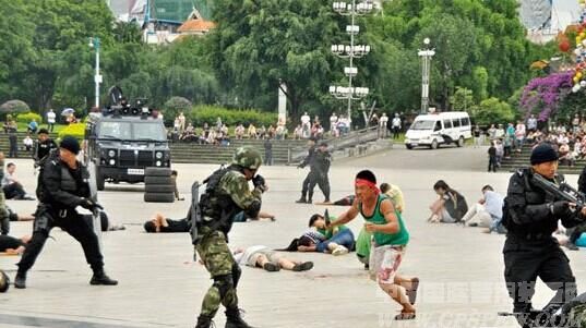 云南芒市广场反恐演练