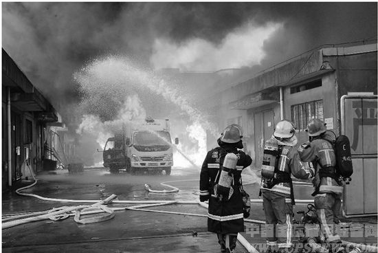 http://cpsmedia.oss-cn-shenzhen.aliyuncs.com/uploadfile/2014/1203/20141203095132819.jpg