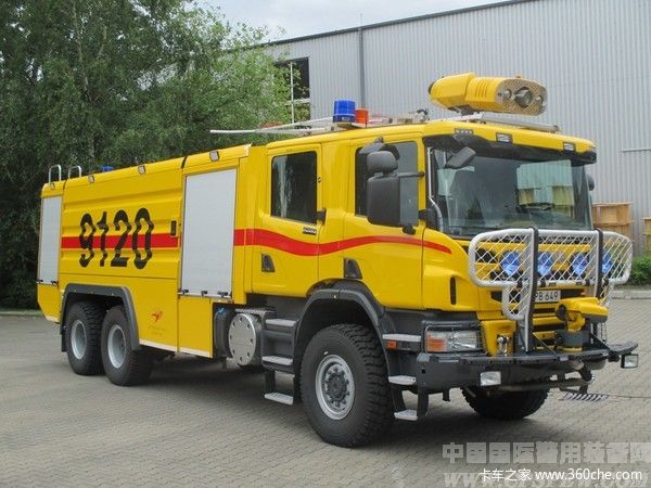 2015消防器材展 斯堪尼亚推出5款消防车