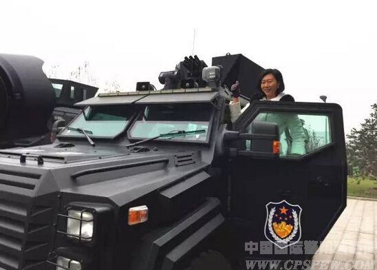 天津特警的强悍兵器